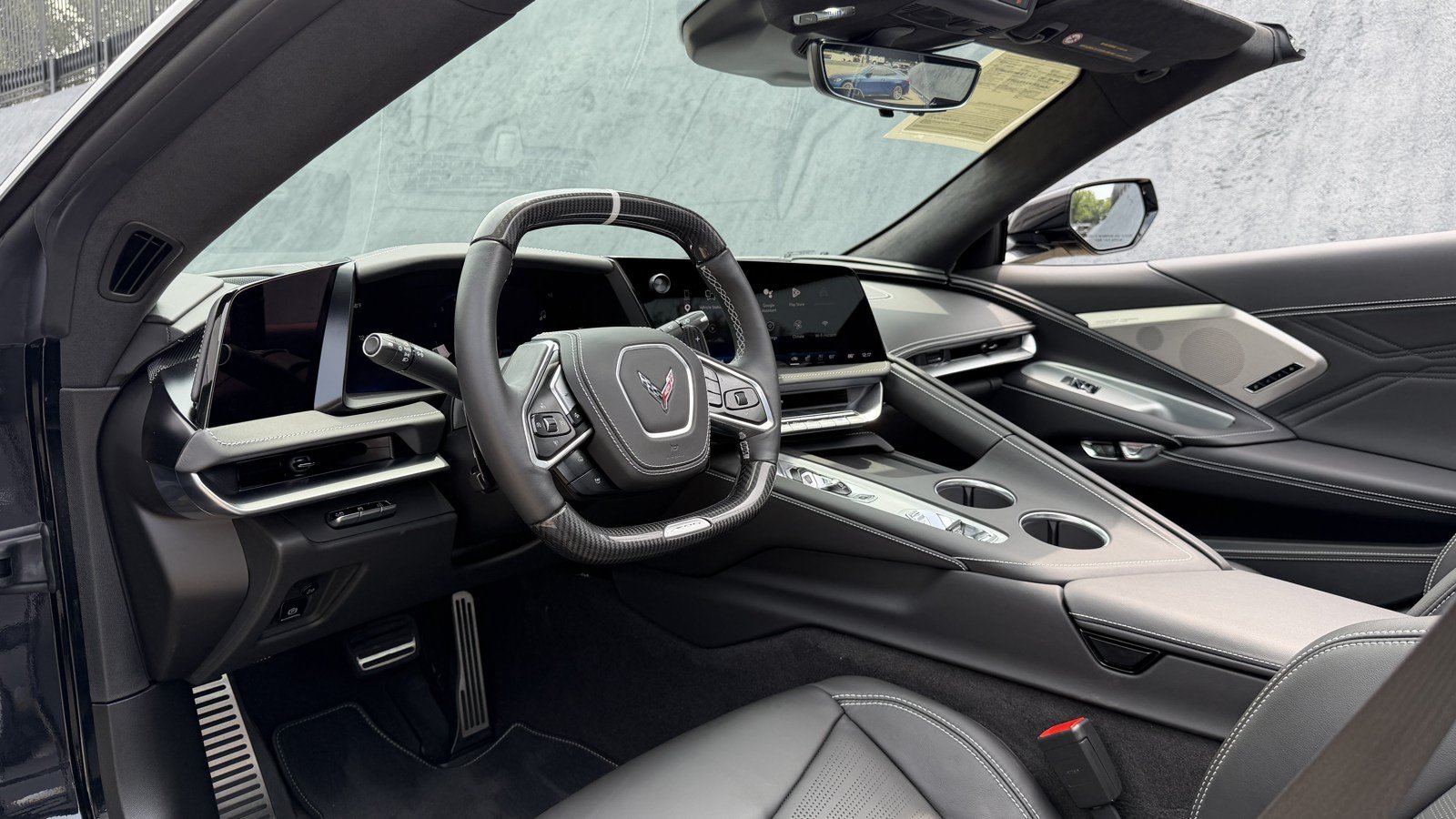 Used 2026 Chevrolet Corvette Z06 RWD image 14