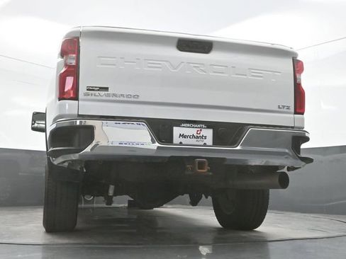 Used 2024 Chevrolet Silverado 2500 LTZ image 35