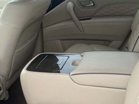 Used 2019 INFINITI QX80 Luxe w/ 22" Wheel Package AWD/4WD image 10