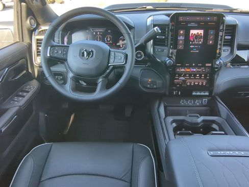 Used 2026 RAM 3500 Limited image 14