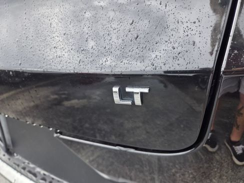 Used 2023 Chevrolet TrailBlazer LT FWD image 12