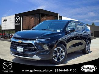 Used 2023 Chevrolet Blazer LT image 1