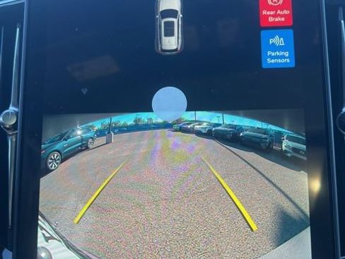 New 2026 Volvo XC90 B5 Core image 15