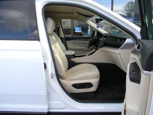 Used 2021 Jeep Grand Cherokee L Limited w/ Trailer Tow Group (B) image 15