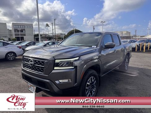 Used 2024 Nissan Frontier SL w/ Technology Package image 1