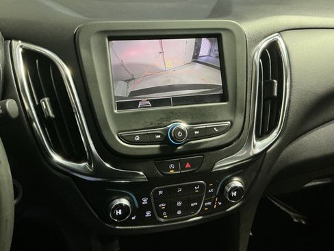 Used 2024 Chevrolet Equinox LT image 27