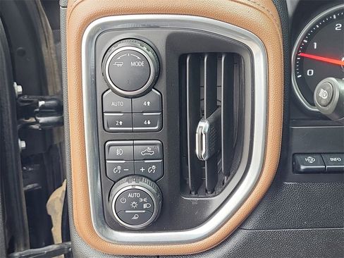 Certified 2023 Chevrolet Silverado 2500 High Country w/ Z71 Off-Road Package image 30