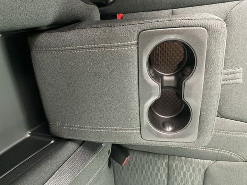 New 2026 RAM 1500 4x4 Crew Cab image 40