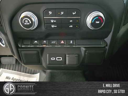 Used 2025 GMC Sierra 1500 Pro w/ Pro Value Package AWD/4WD image 18
