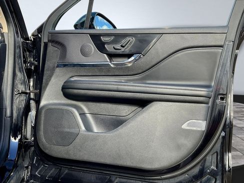 Used 2023 Lincoln Corsair Standard image 26