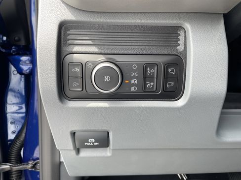 New 2026 Ford F350 XLT w/ XLT Premium Package image 28