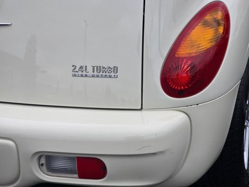 Used 2005 Chrysler PT Cruiser GT FWD image 52