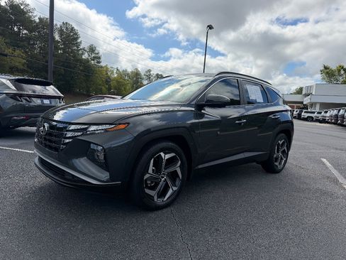 Used 2024 Hyundai Tucson SEL w/ Convenience Package FWD image 2