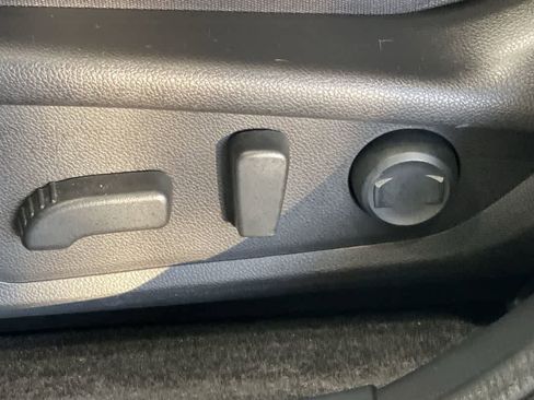 Used 2024 Subaru Crosstrek 2.5i Limited w/ Popular Package #3A image 15