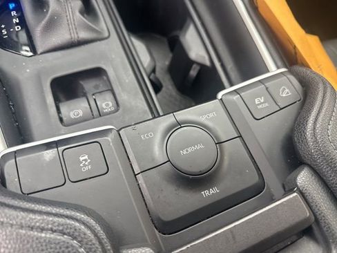 Certified 2024 Toyota Grand Highlander Limited image 15