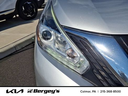 Used 2015 Nissan Murano SV w/ Premium Package AWD/4WD image 11