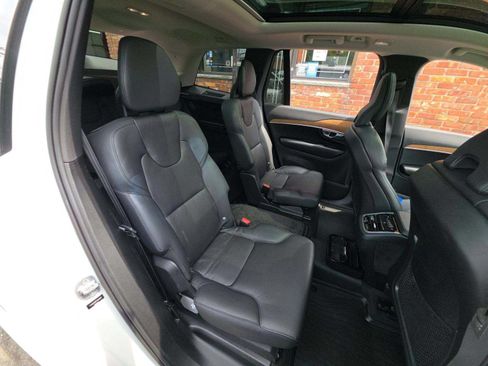 Used 2023 Volvo XC90 B6 Plus w/ Protection Package Premier AWD/4WD image 9