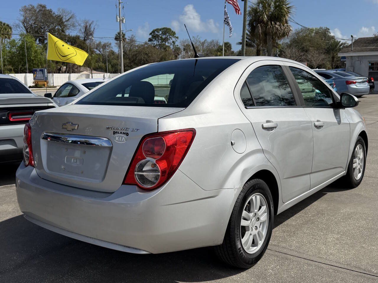Used 2014 Chevrolet Sonic LT FWD image 8