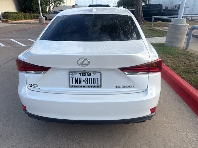 Used 2017 Lexus IS 200t RWD image 5