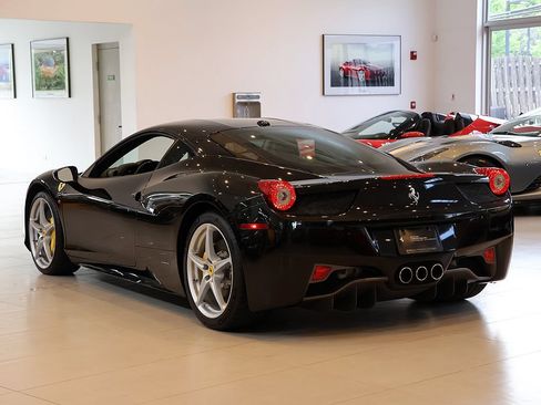 Used 2011 Ferrari 458 Italia Coupe RWD image 61
