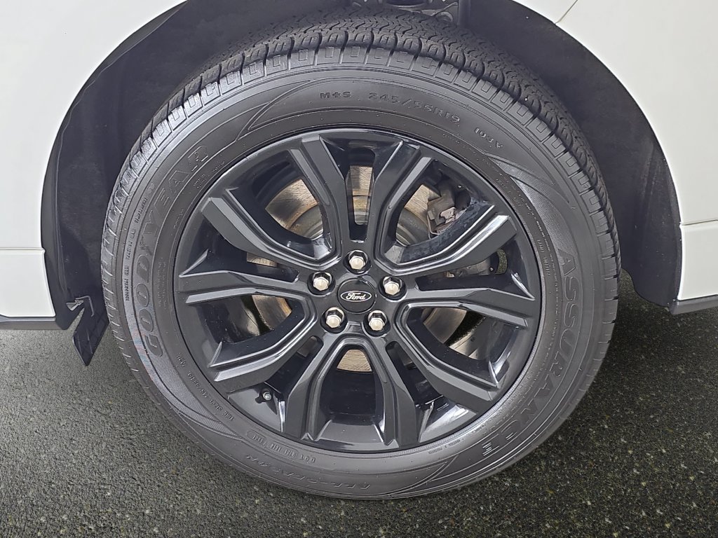 Used 2023 Ford Edge SE w/ Black Appearance Package AWD/4WD image 35