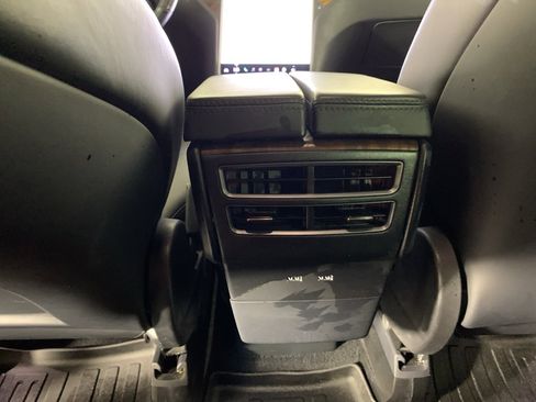 Used 2020 Tesla Model X Long Range image 30