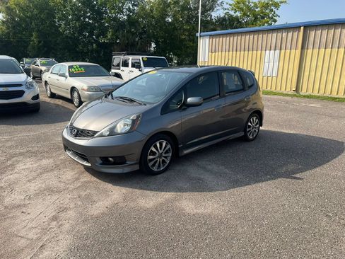 Used 2013 Honda Fit Sport image 2