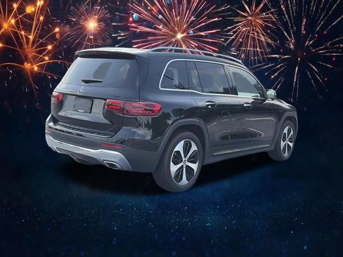 Used 2025 Mercedes-Benz GLB 250 image 25