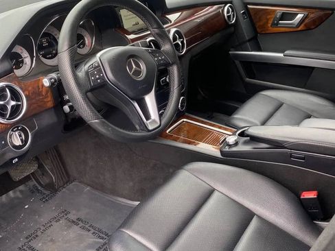 Used 2015 Mercedes-Benz GLK 350 4MATIC image 10