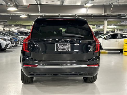 Used 2026 Volvo XC90 B6 Plus w/ Protection Package Premier AWD/4WD image 3