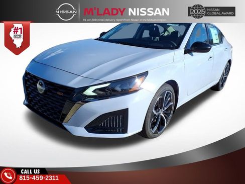 New 2025 Nissan Altima 2.5 SR image 3