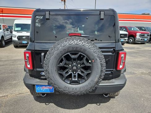 New 2026 Ford Bronco Badlands AWD/4WD image 10
