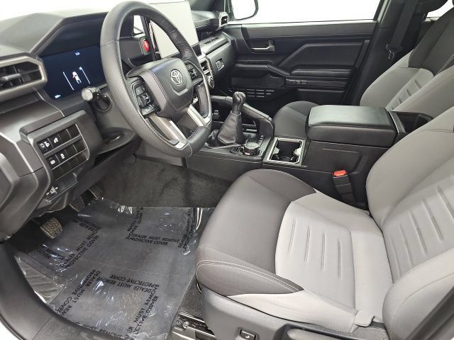 Used 2026 Toyota Tacoma TRD Off-Road AWD/4WD image 13