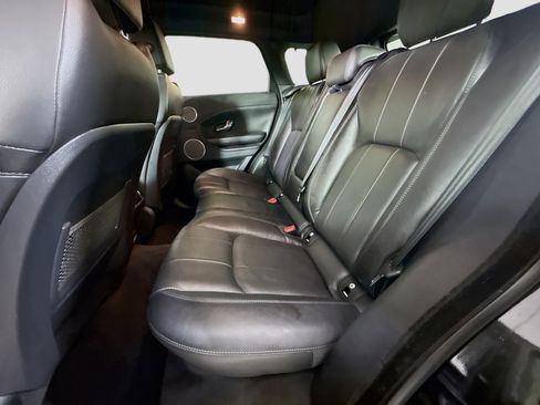 Used 2017 Land Rover Range Rover Evoque SE Premium image 25