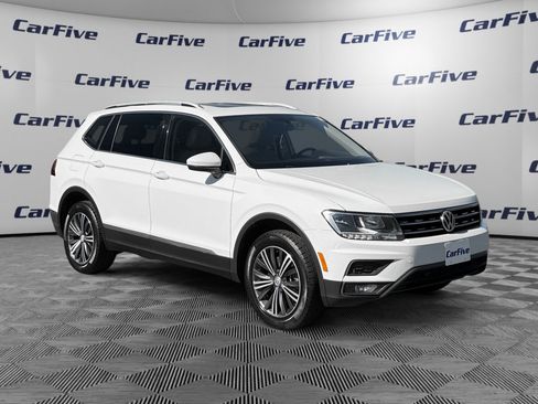 Used 2019 Volkswagen Tiguan SEL AWD/4WD image 8