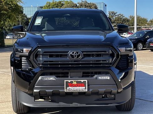 New 2025 Toyota Tacoma SR5 image 7