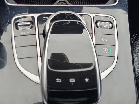 Used 2015 Mercedes-Benz C 300 4MATIC Sedan image 22