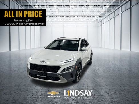 Used 2022 Hyundai Kona Limited AWD/4WD image 1