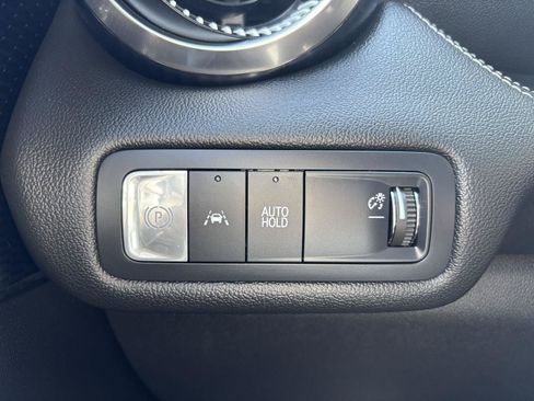 Used 2024 Chevrolet Blazer EV LT AWD/4WD image 28