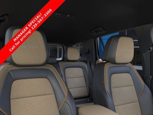 Used 2026 Chevrolet Equinox ACTIV w/ Convenience Package III image 24