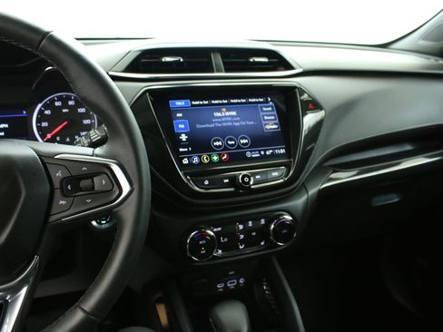 Certified 2023 Chevrolet TrailBlazer ACTIV w/ Sun and Liftgate Package FWD image 16