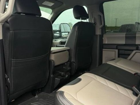 Used 2021 Ford F250 XL w/ STX Appearance Package AWD/4WD image 32