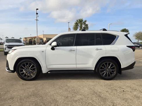 Used 2025 Lexus LX 600 F Sport w/ Accessory Package (2T) AWD/4WD image 3