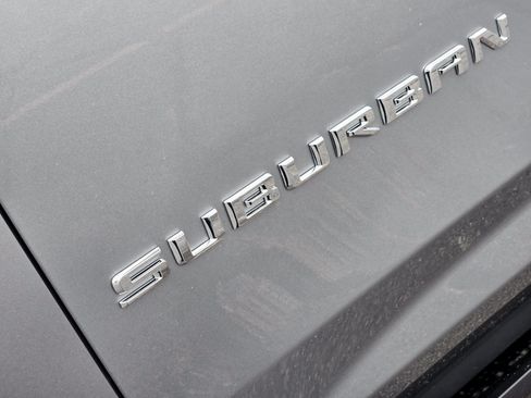 New 2026 Chevrolet Suburban High Country AWD/4WD image 8