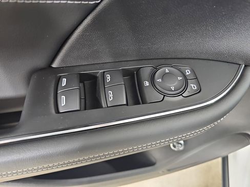 Certified 2023 Buick Envision Preferred w/ Sport Touring Package AWD/4WD image 32