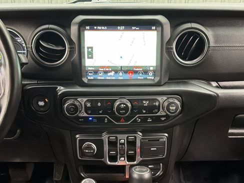 Used 2022 Jeep Wrangler Unlimited Sahara 4xe w/ Cold Weather Group image 20