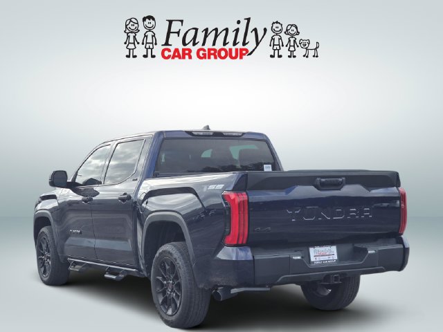 Used 2023 Toyota Tundra SR5 AWD/4WD image 3