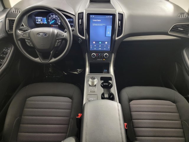 Certified 2023 Ford Edge SE w/ Black Appearance Package AWD/4WD image 19