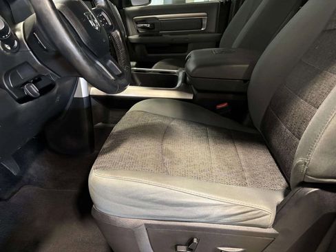 Used 2016 RAM 1500 Big Horn AWD/4WD image 9