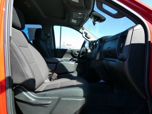 Certified 2024 Chevrolet Silverado 3500 W/T image 15